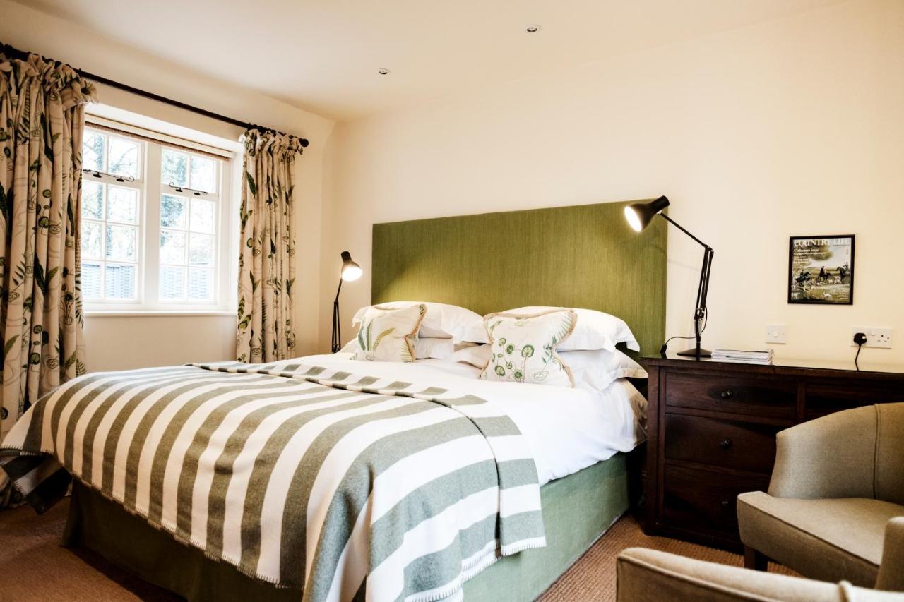 The Hare & Hounds Hotel Tetbury Zewnętrze zdjęcie