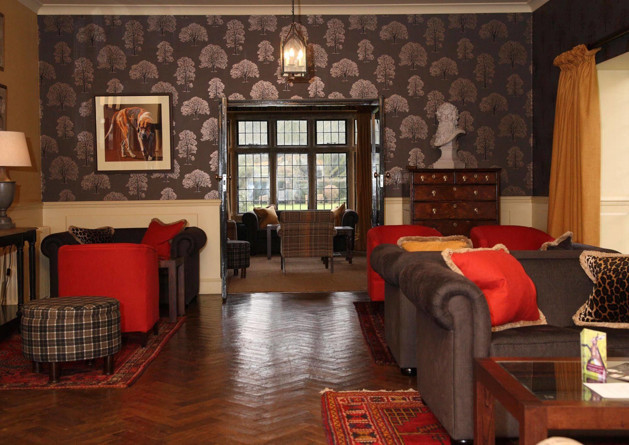 The Hare & Hounds Hotel Tetbury Zewnętrze zdjęcie